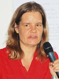 Professor Dr. Miranda Schreurs is the director of the Environmental Policy Research Centre and Professor of Comparative Politics at the Freie Universität ... - miranda-schreurs