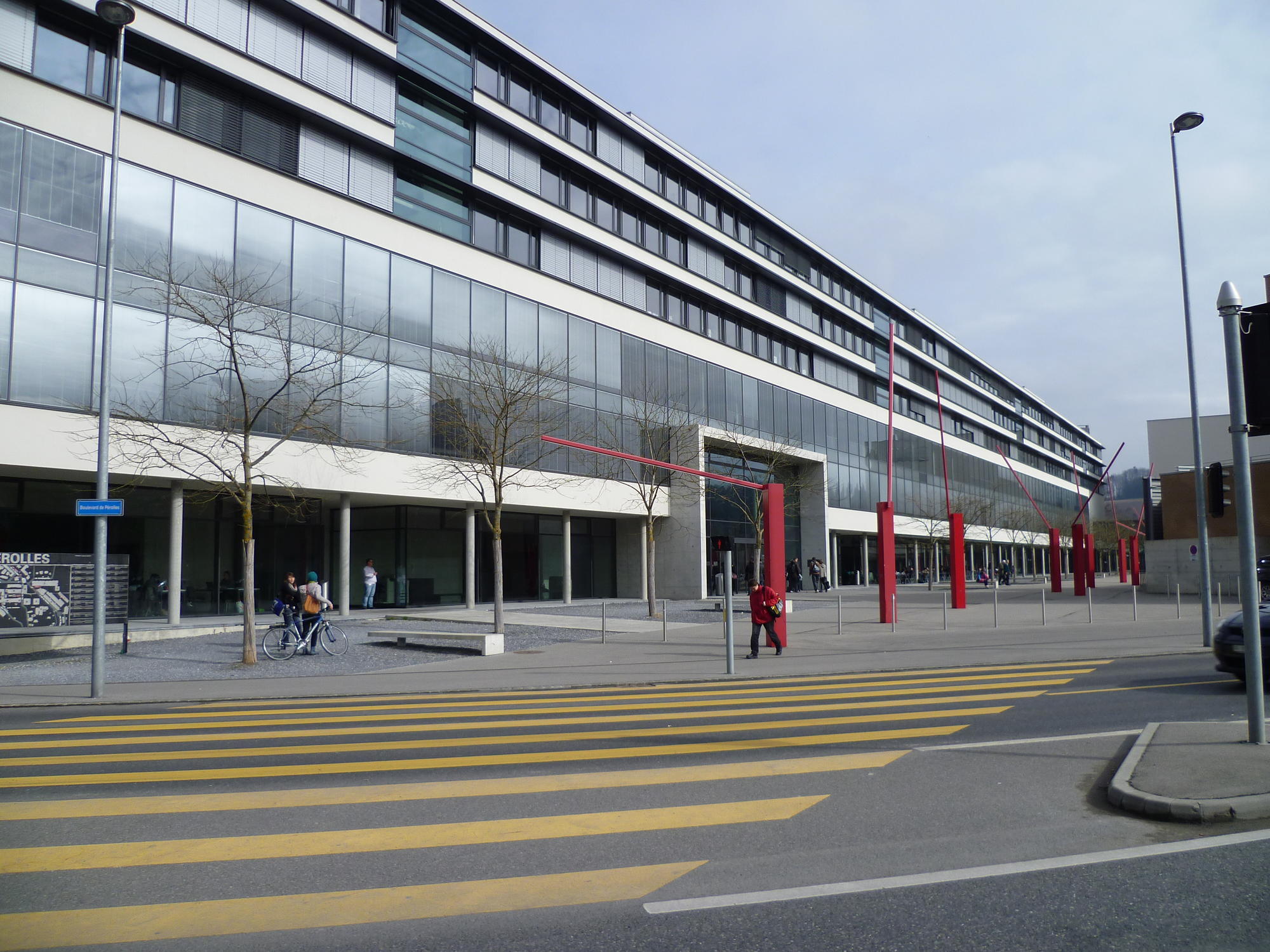 Fribourg: Campus Pérolles 2 der Université de Fribourg