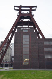 Zeche Zollverein  © Joe Schilling