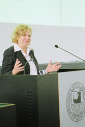 Grußworte von Vizepräsidentin Prof. Dr. Monika Schäfer-Korting