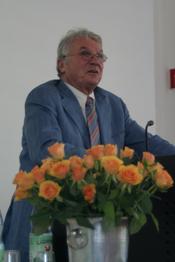 Lutz Erbring