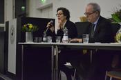 Prof. Dr. Jeanette Hofmann und Prof. Dr. Otfried Jarren auf dem Podium