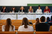Podiumsdiskussion "Wider die nationale Schließung: Die Potentiale von Diversität und Internationalisierung für die deutschsprachige Kommunikationswissenschaft"