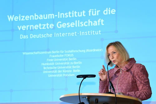 Bildungsministerin Prof. Dr. Johanna Wanka