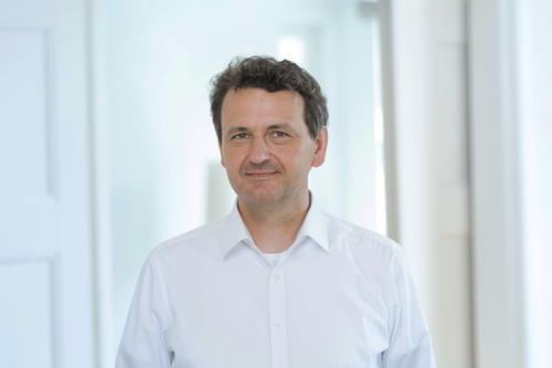 Prof. Dr. Christoph Neuberger