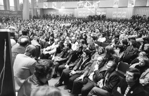 Wahlversammlung der SEW im Audimax / Henry-Ford-Bau (30. Januar 1975).