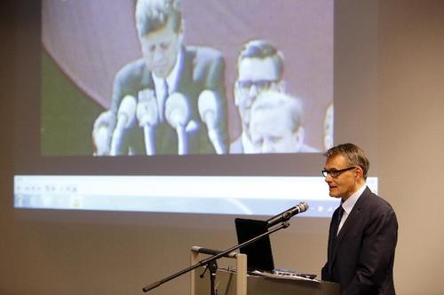 Prof. Dr. Klaus Beck begrüßt die Gäste zur feierlichen Winfried-Fest-Lecture