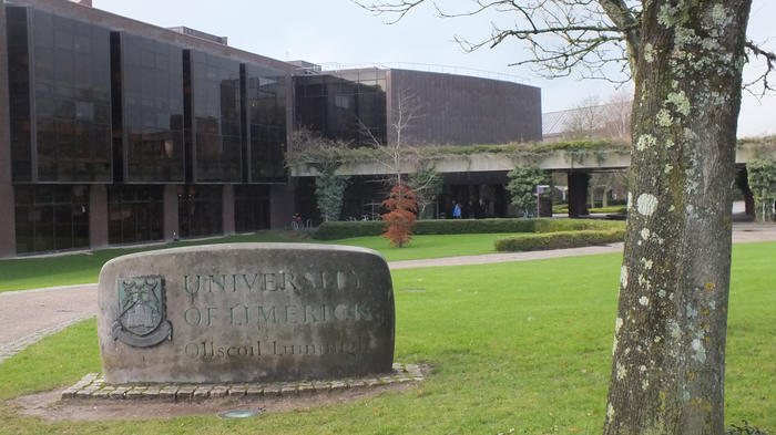 Bibliothek auf dem Campus der University of Limerick