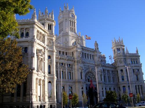 Palacio de Cibeles (Sitz der Stadtverwaltung von Madrid) am Plaza de Cibeles