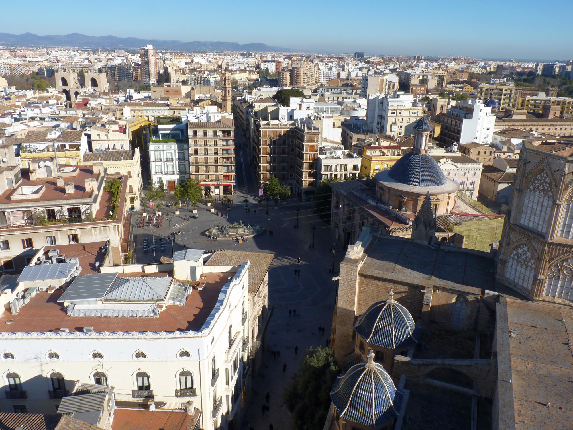 Blick auf die Altstadt vom Glockenturm der Kathedrale aus gesehen