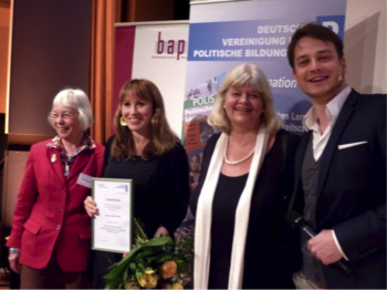 Sabine Achour wird mit dem Walter-Jacobsen Preis ausgezeichnet