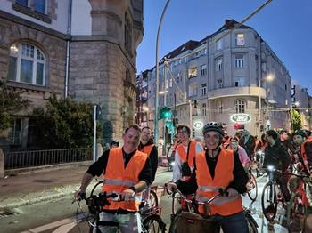 Partizipative Beobachtung von Critical Mass am Freitagabend