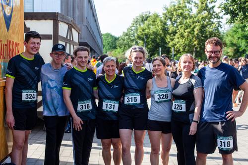 Ein Teil des OSI-Laufteams vor dem Start
