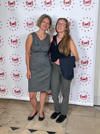 Dr. Jana Windwehr und Maura Kratz